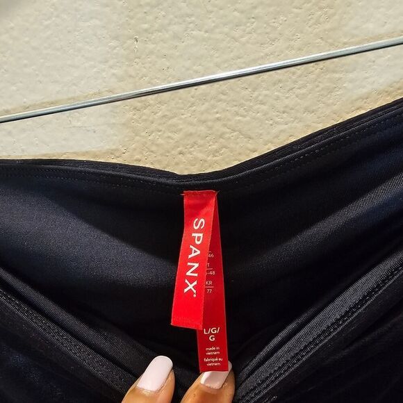 NWT Spanx Velvet Classic Navy Leggings Size Large - Picture 4 of 6